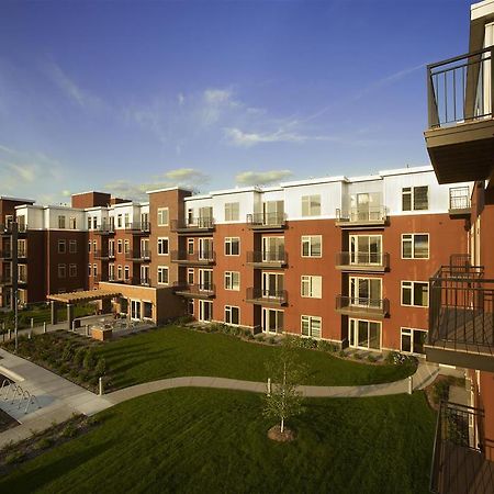 Execustay At York Place Apts Едина Екстериор снимка
